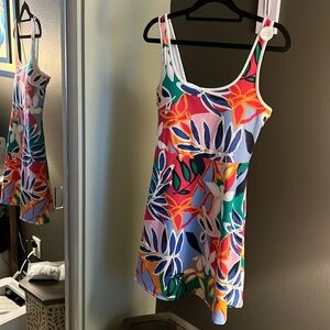 🛑 1 hour sale. Bailey 44, sports dress with detached shorts included, Small